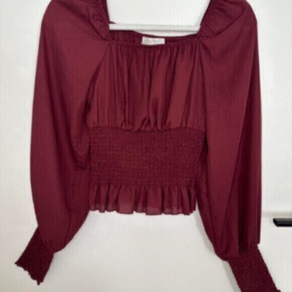 Ultra Flirt Juniors' Smocked-Waist Peasant Top Size S - Picture 4 of 6